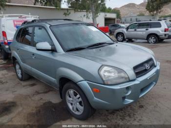  Salvage Hyundai TUCSON