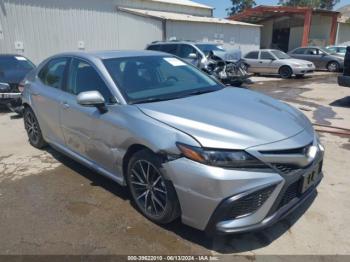  Salvage Toyota Camry