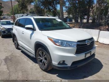  Salvage Toyota Highlander