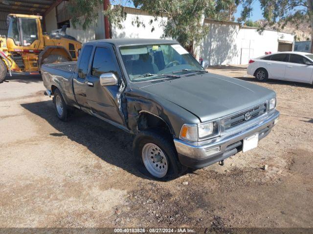  Salvage Toyota Pickup