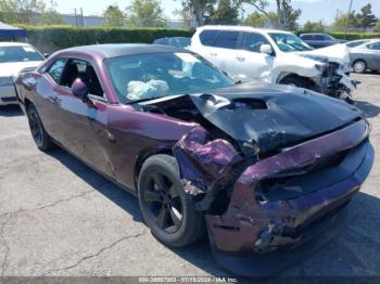  Salvage Dodge Challenger