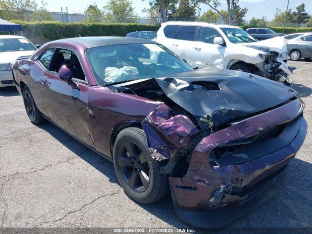  Salvage Dodge Challenger