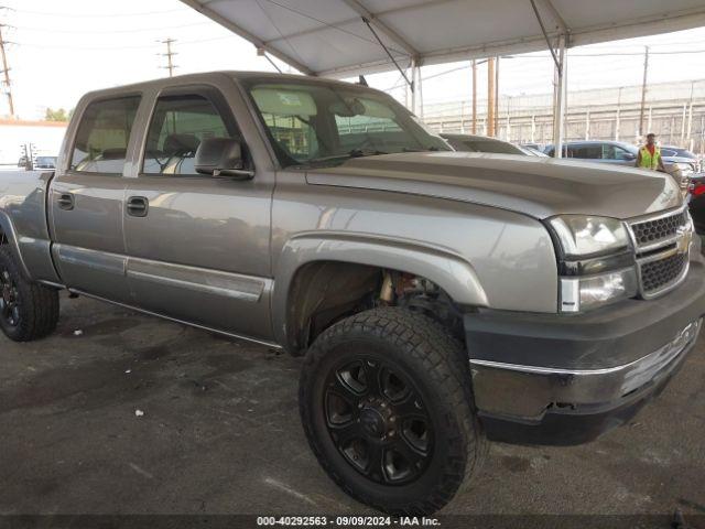  Salvage Chevrolet Silverado 2500