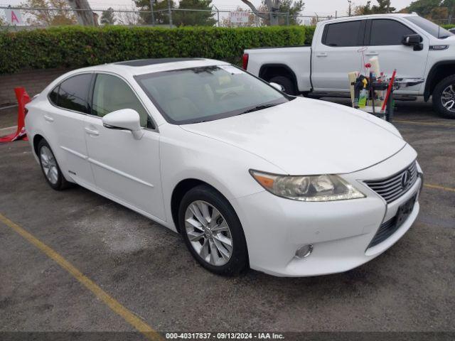  Salvage Lexus Es