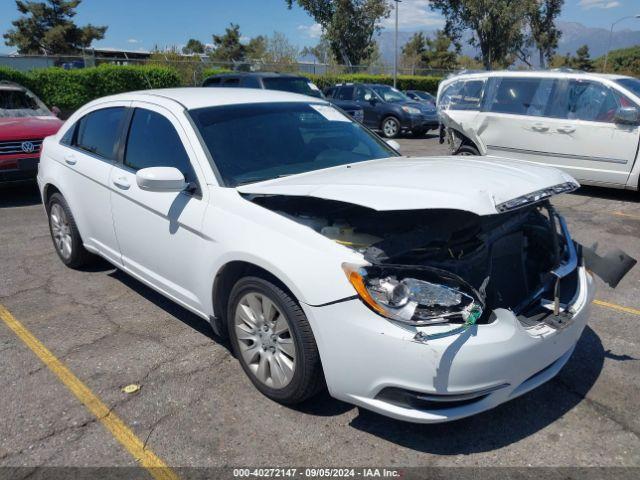  Salvage Chrysler 200