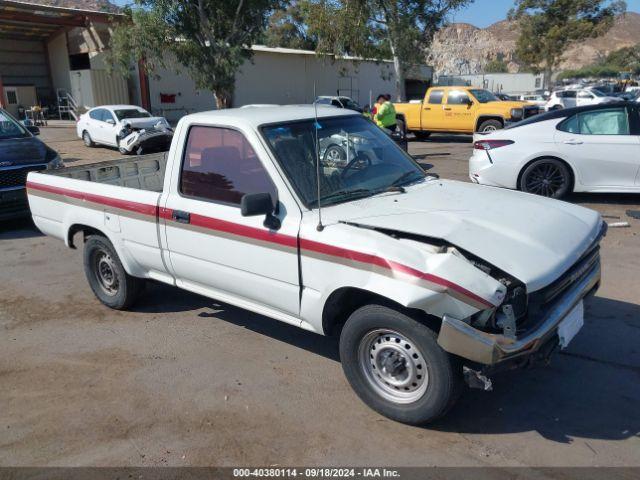  Salvage Toyota Pickup