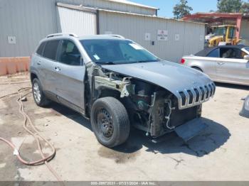  Salvage Jeep Cherokee