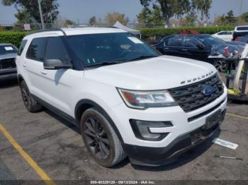  Salvage Ford Explorer