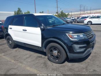  Salvage Ford Utility Police Intercepto