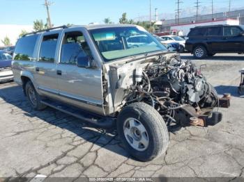  Salvage Chevrolet Suburban 1500