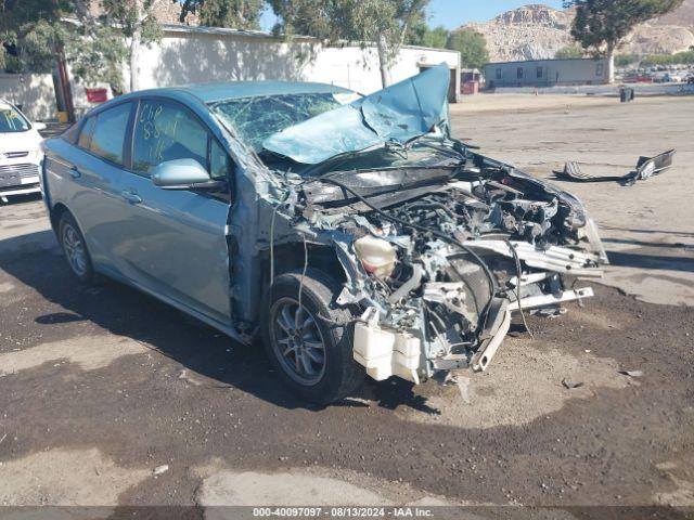  Salvage Toyota Prius