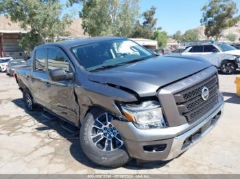  Salvage Nissan Titan