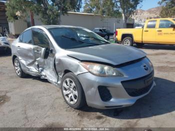  Salvage Mazda Mazda3