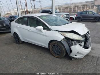  Salvage Ford Fiesta