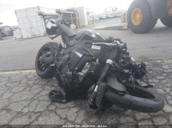  Salvage Yamaha Yzfr1