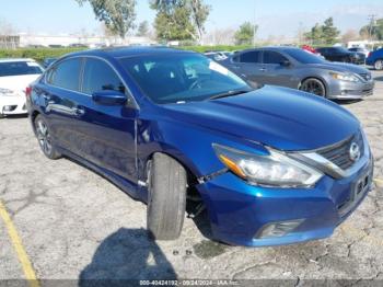  Salvage Nissan Altima