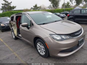  Salvage Chrysler Pacifica