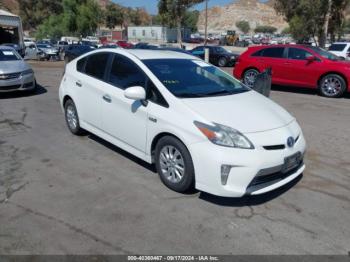  Salvage Toyota Prius