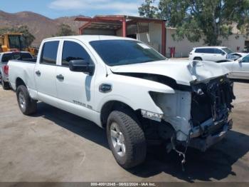  Salvage Nissan Titan