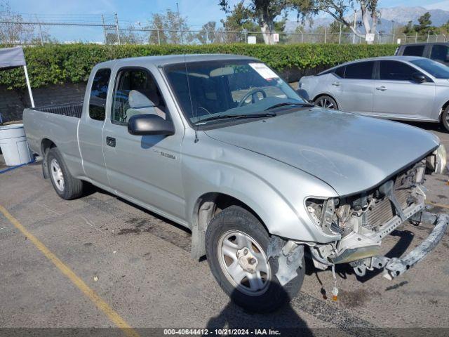  Salvage Toyota Tacoma