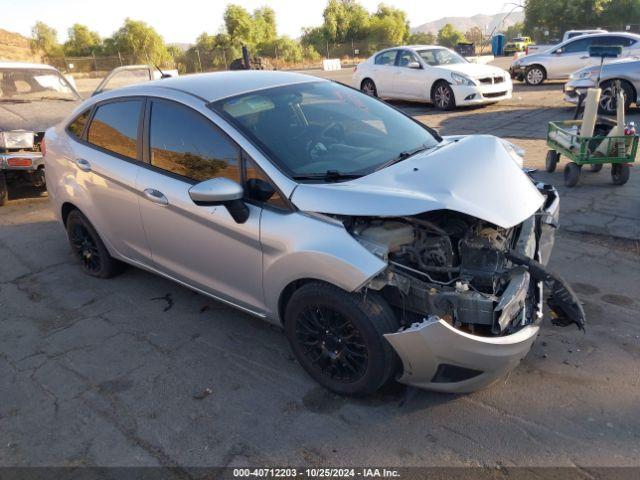  Salvage Ford Fiesta