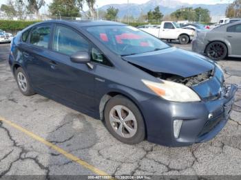  Salvage Toyota Prius