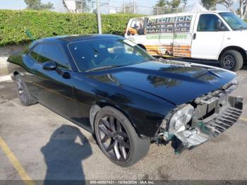  Salvage Dodge Challenger