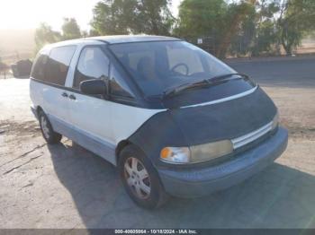  Salvage Toyota Previa