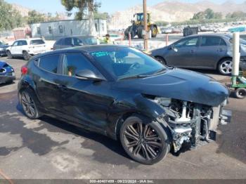  Salvage Hyundai VELOSTER