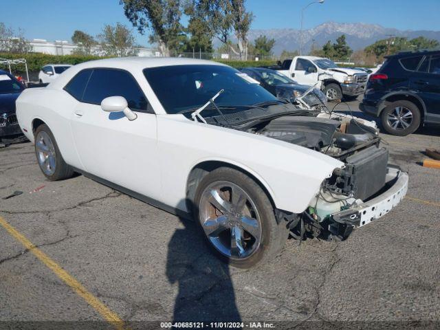  Salvage Dodge Challenger