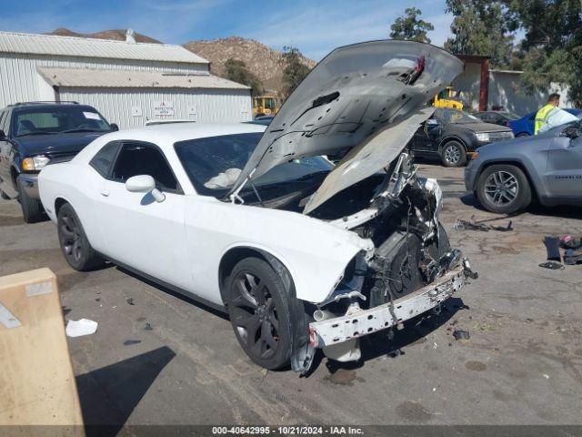  Salvage Dodge Challenger