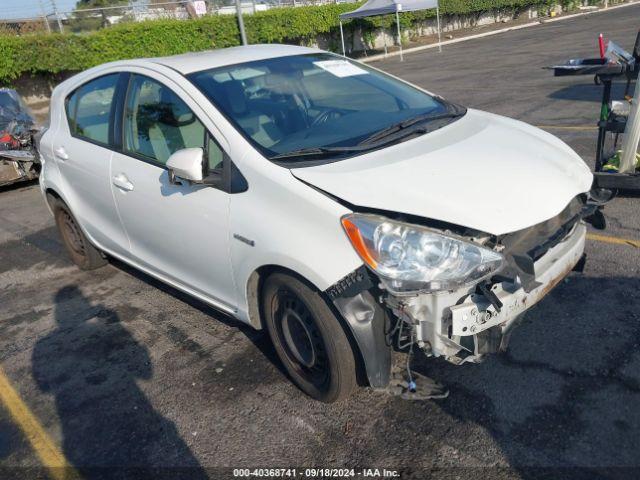  Salvage Toyota Prius c