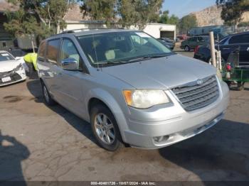  Salvage Chrysler Town & Country