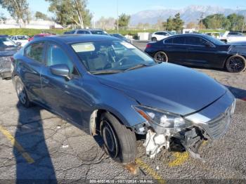  Salvage Mazda Mazda3