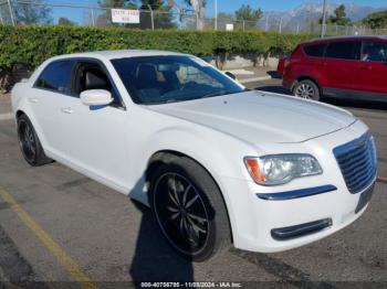  Salvage Chrysler 300