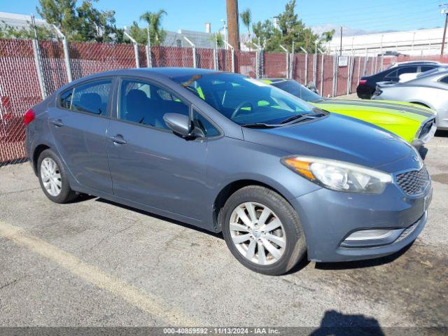  Salvage Kia Forte