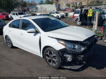  Salvage Kia Forte