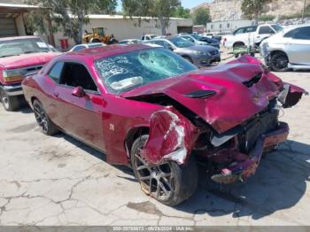  Salvage Dodge Challenger