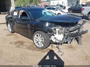  Salvage Nissan Maxima