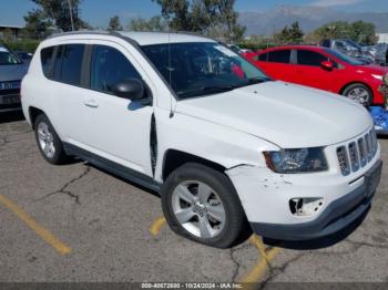  Salvage Jeep Compass