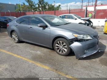  Salvage Lexus Es