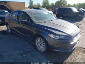  Salvage Ford Fusion