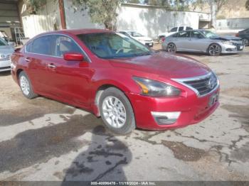  Salvage Nissan Altima