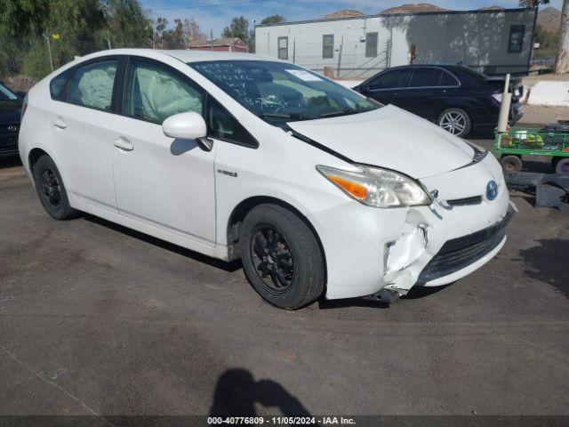  Salvage Toyota Prius