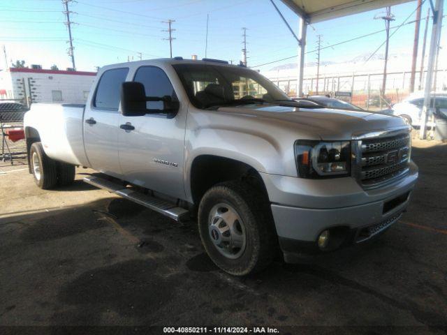  Salvage General Motors Sierra 3500HD