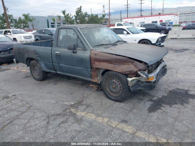  Salvage Toyota Pickup