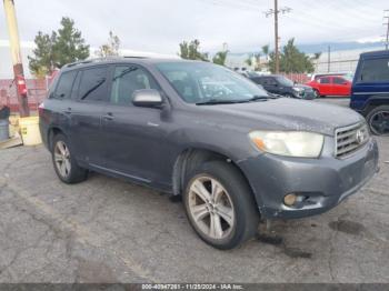  Salvage Toyota Highlander