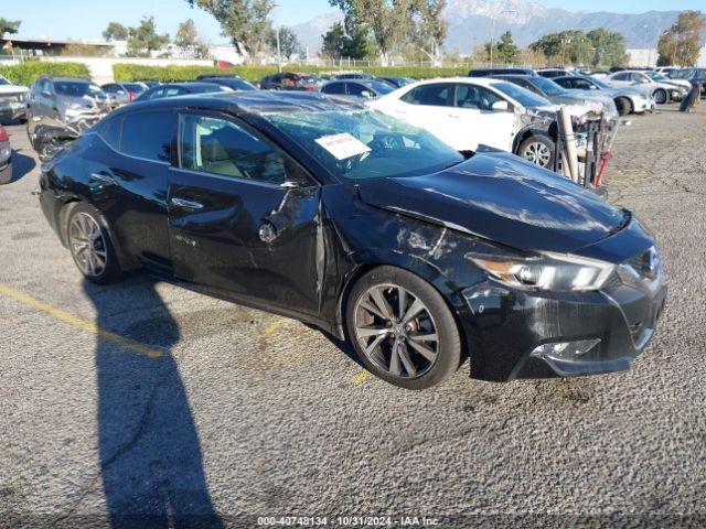  Salvage Nissan Maxima