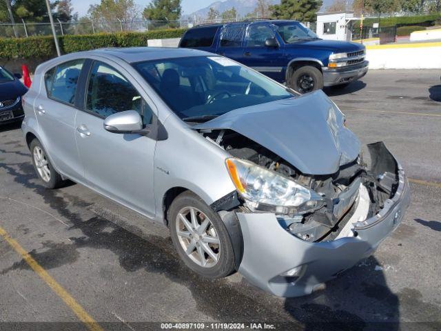  Salvage Toyota Prius c