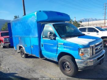  Salvage Ford E-350